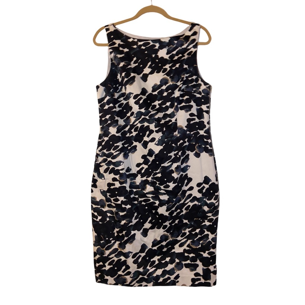 Ann Taylor beautiful dress ! Like new..